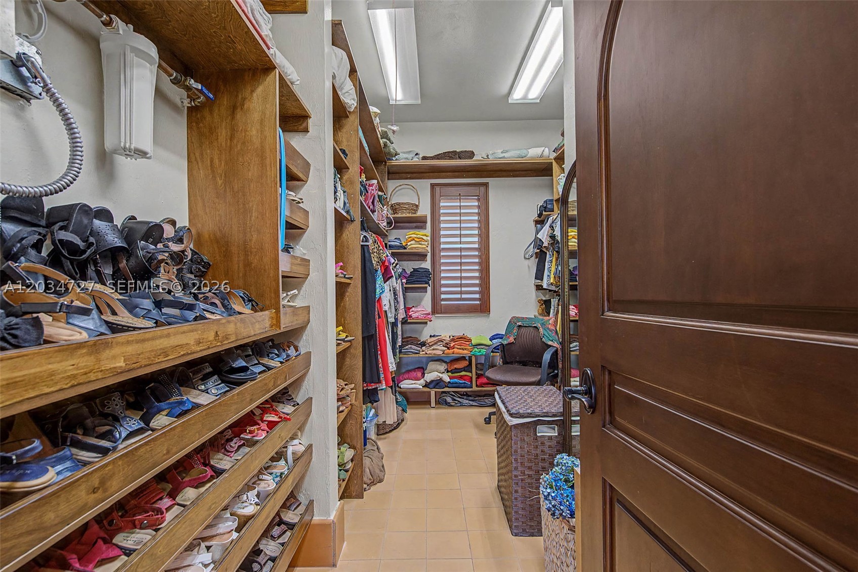 4251 SW 11th St Miami, FL 33134