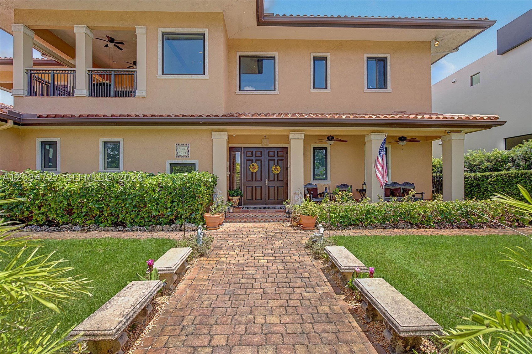 4251 SW 11th St Miami, FL 33134