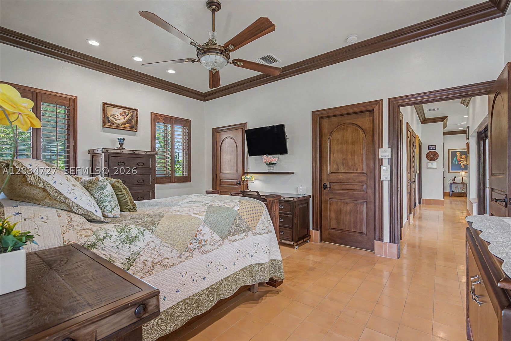 4251 SW 11th St Miami, FL 33134