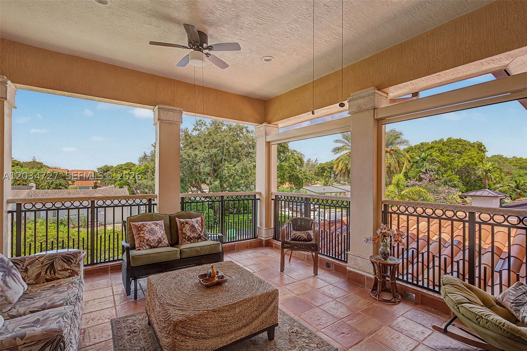 4251 SW 11th St Miami, FL 33134