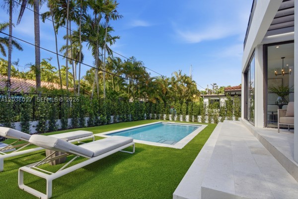 555 Catalonia Ave Coral Gables, FL 33134