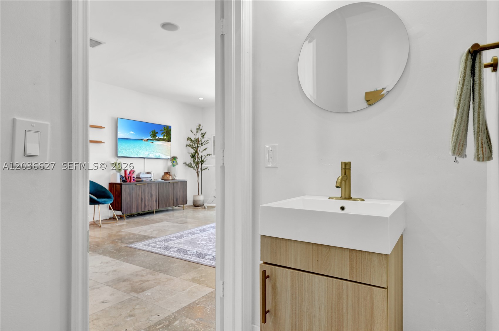 3022 SW 17th St #3022 Miami, FL 33145
