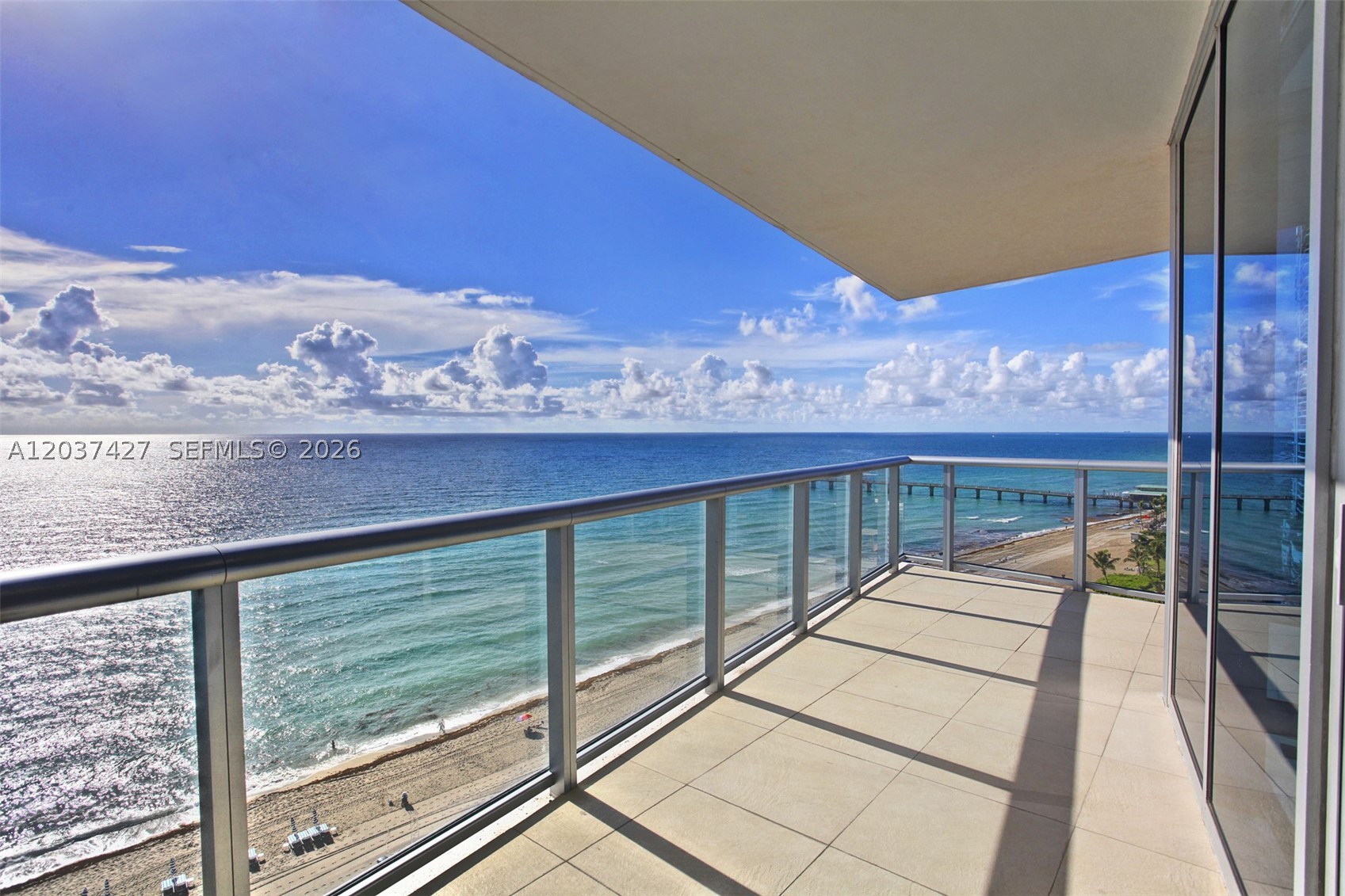 image Jade Beach2