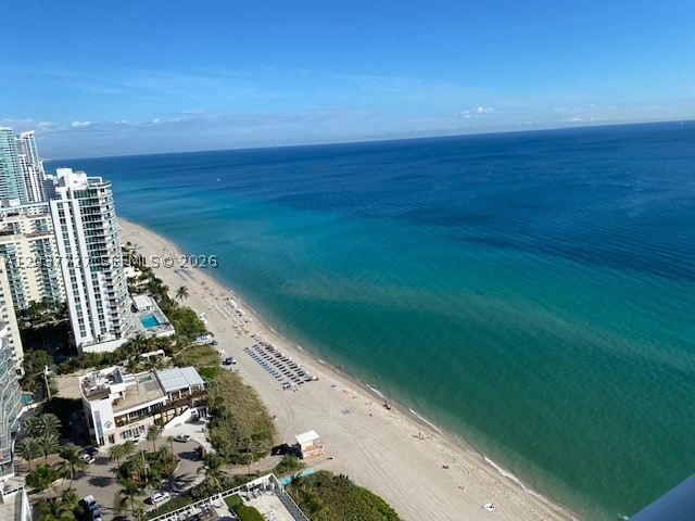 image Beach Club 20