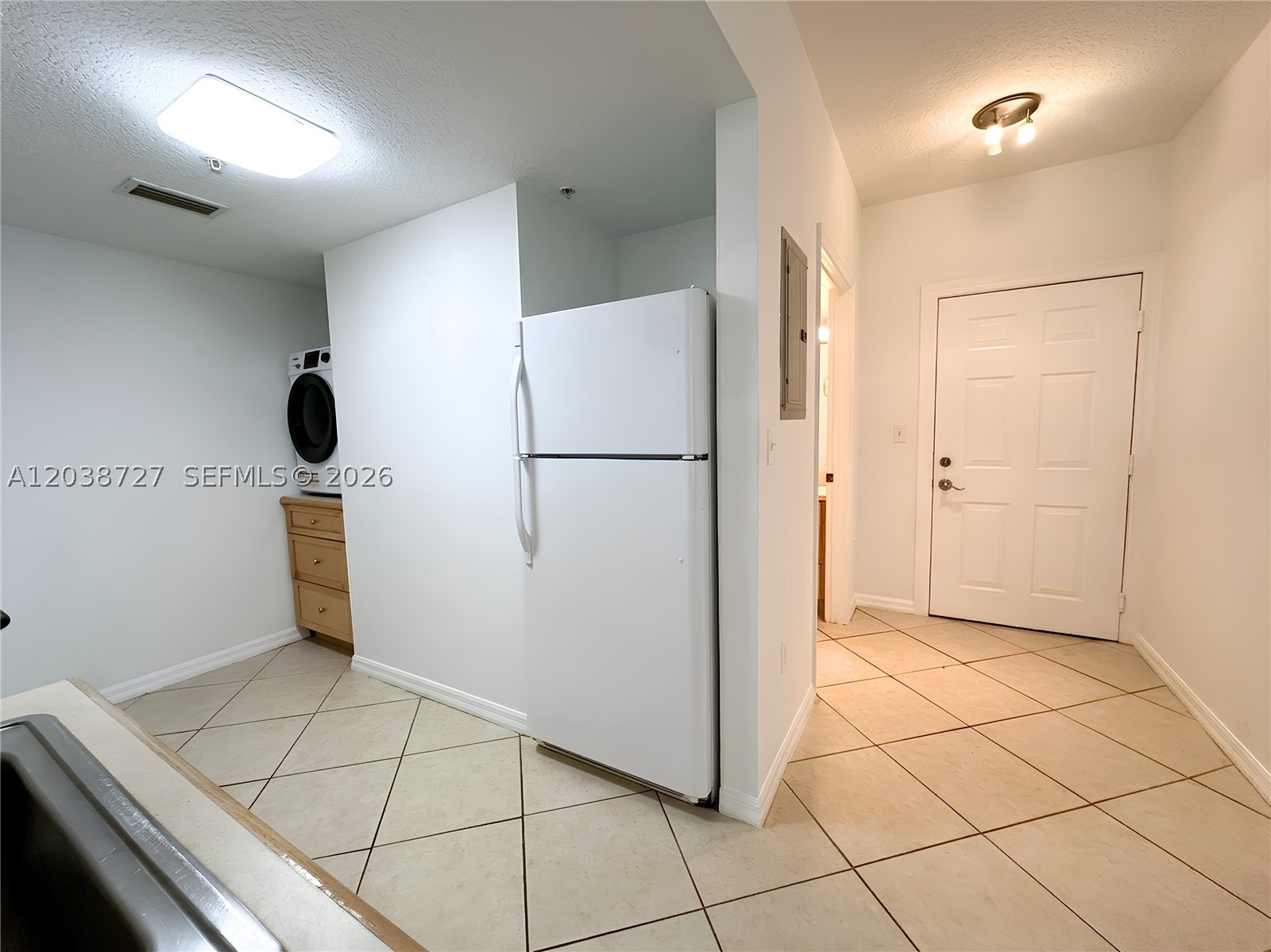 2630 SW 28th St #44 Miami, FL 33133