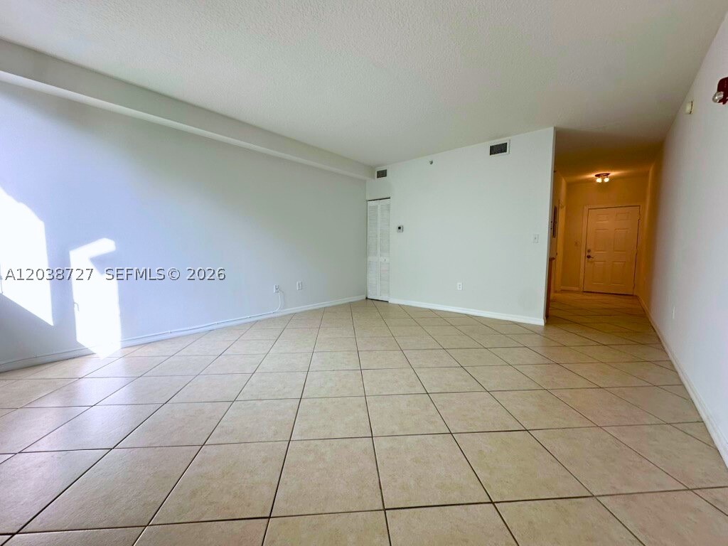 2630 SW 28th St #44 Miami, FL 33133