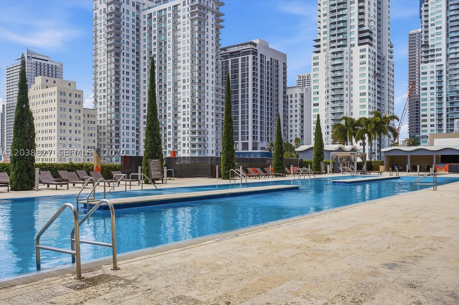 image 50 Biscayne32
