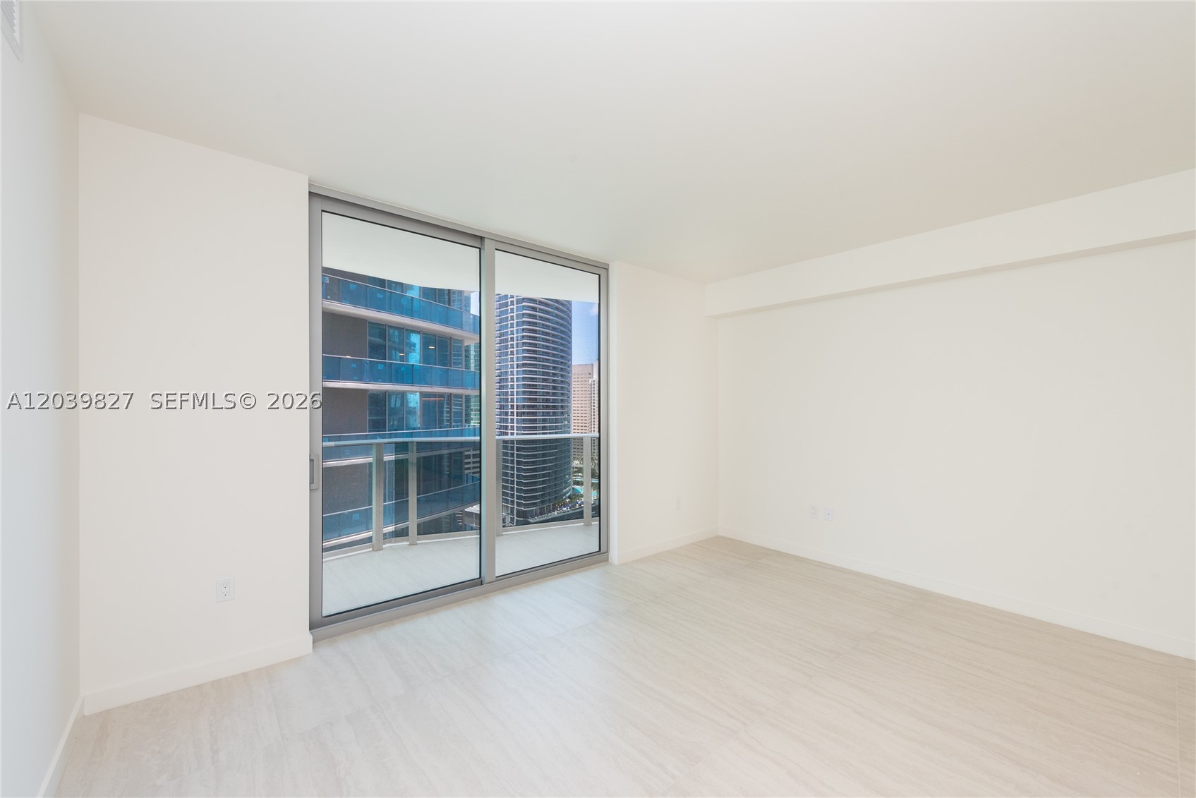 image Viceroy Brickell Residences9