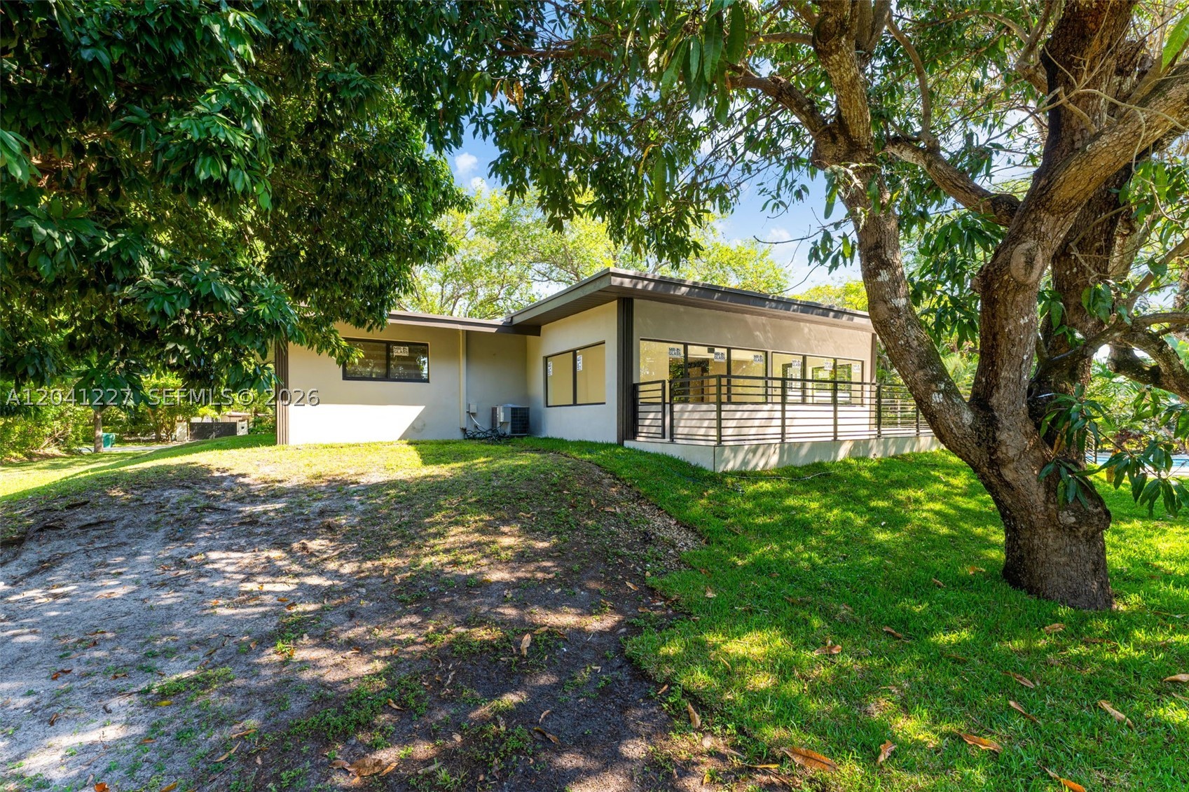 7920 SW 132nd St Pinecrest, FL 33156