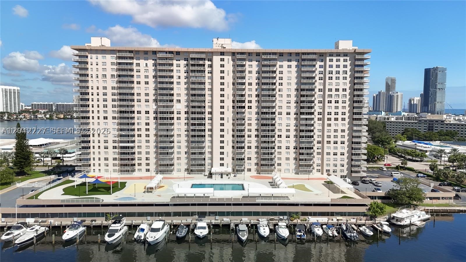 image Winston Towers 10034