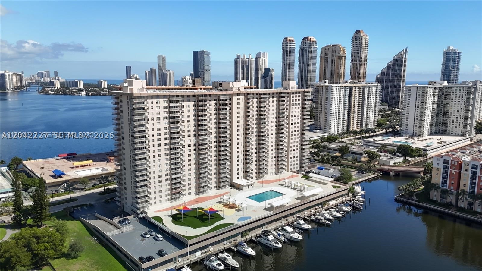 image Winston Towers 10037