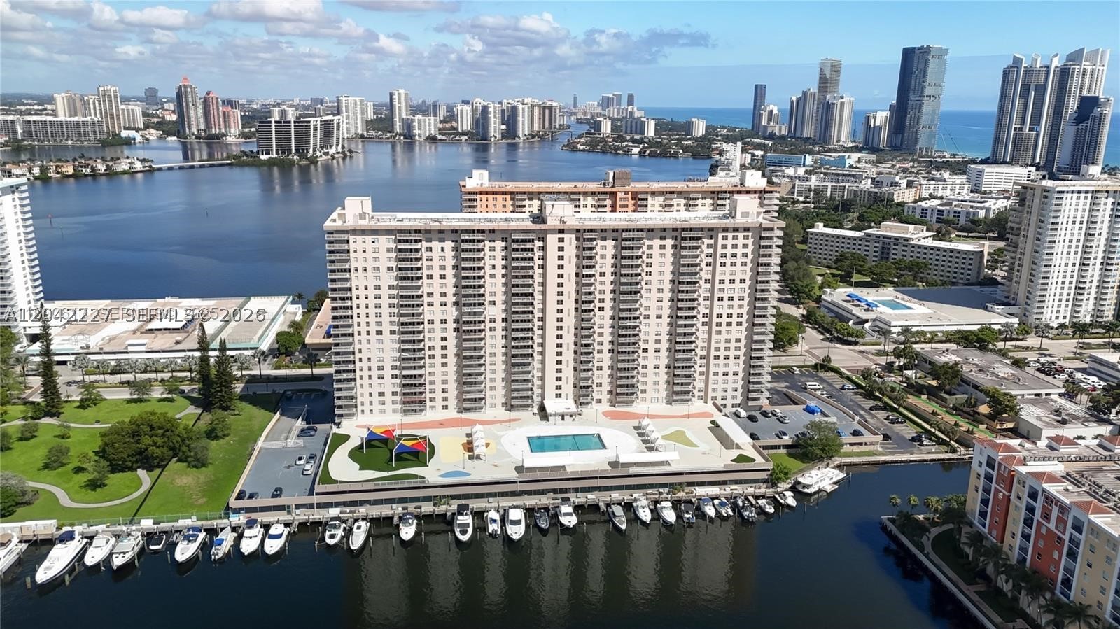 image Winston Towers 10038