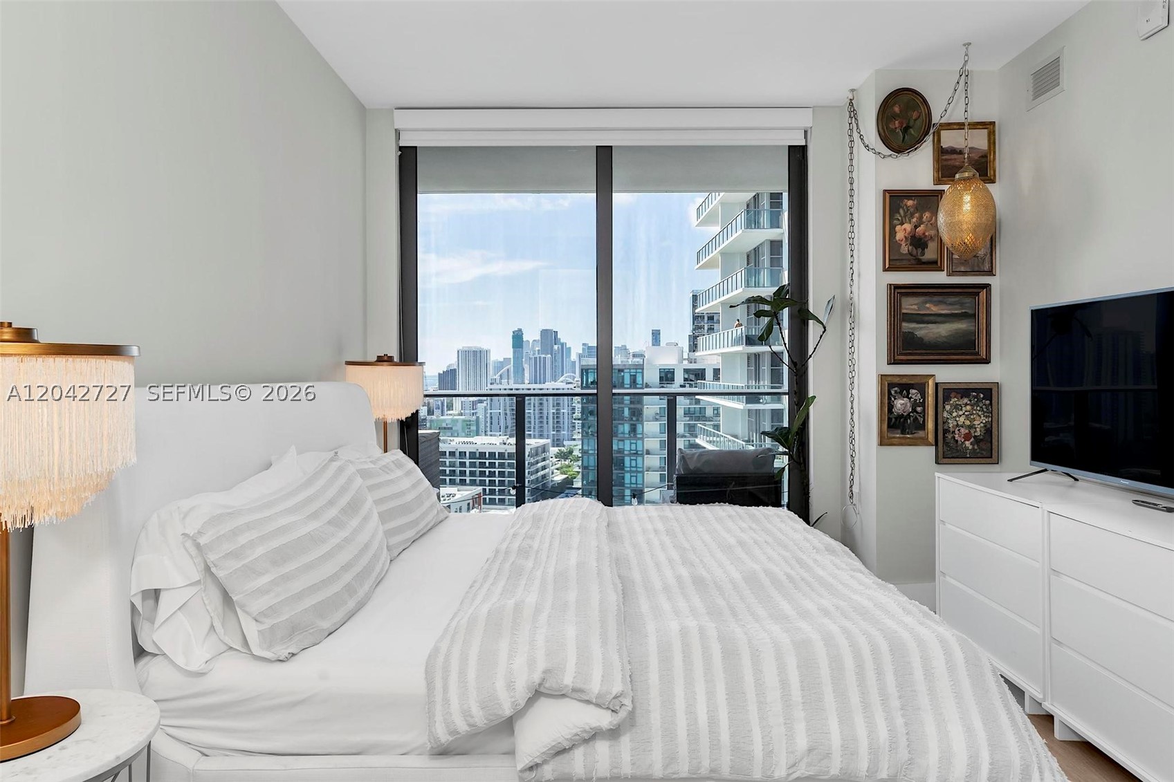 image Hyde Midtown9