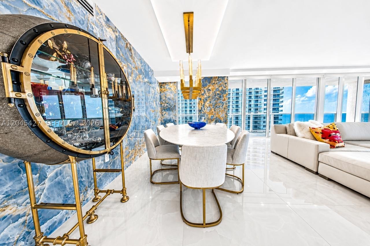 image Beach Club 311