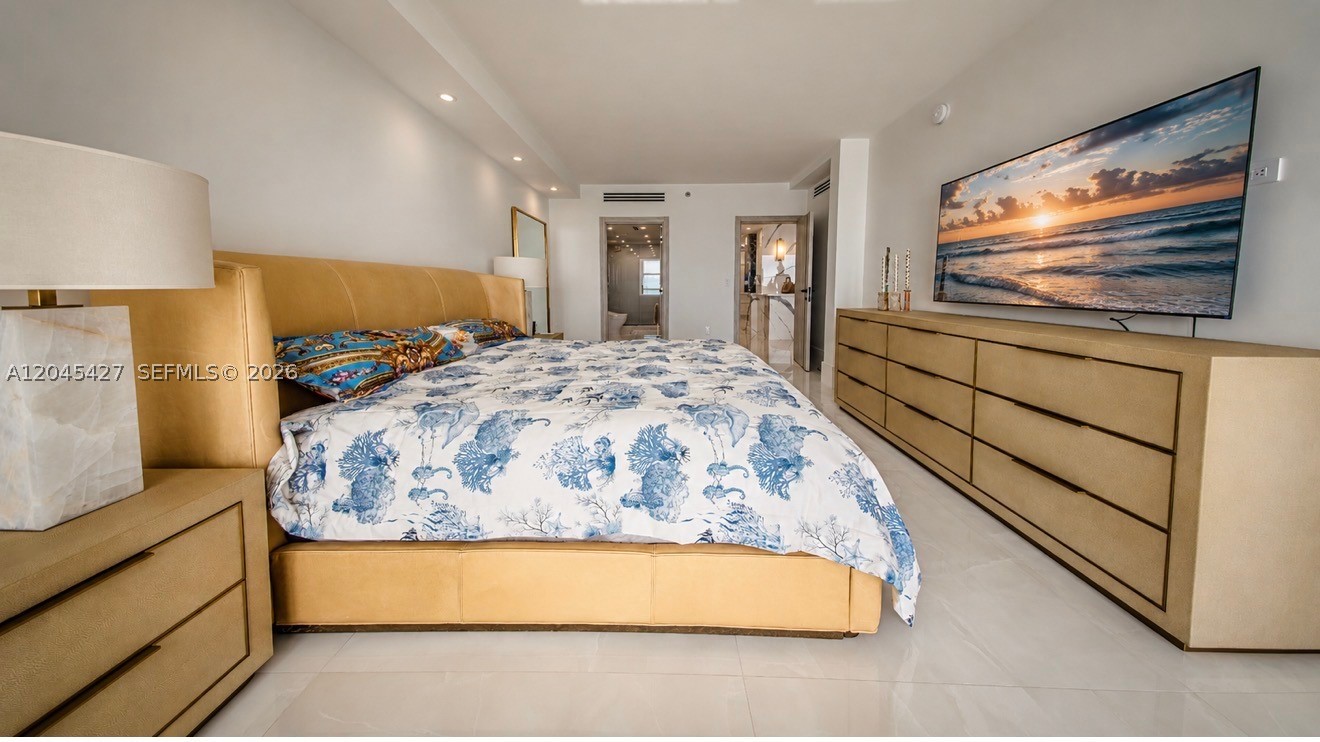 image Beach Club 341