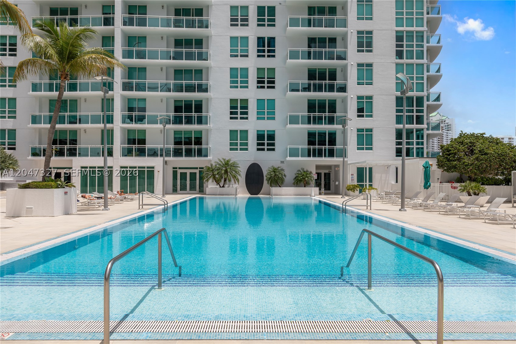 image The Plaza on Brickell West12