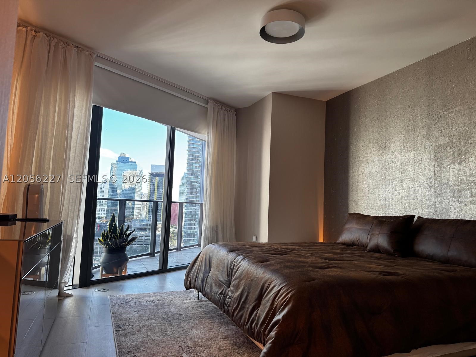 image Brickell Flatiron11