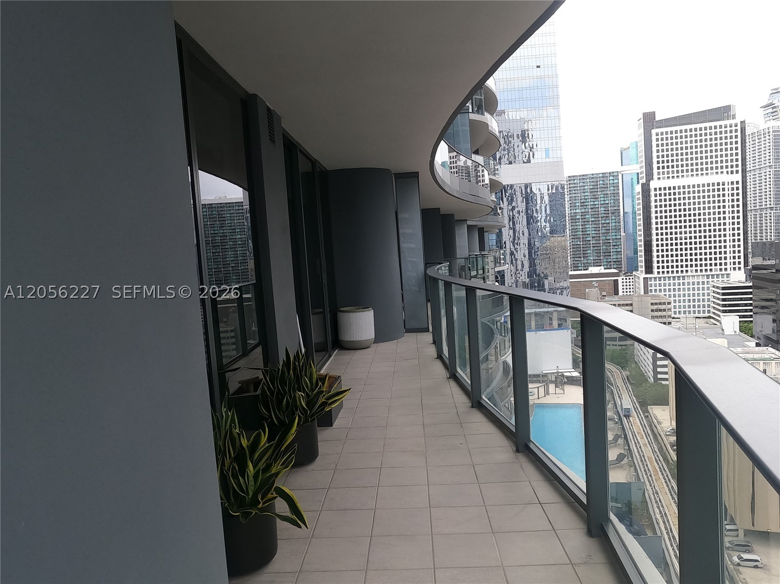 image Brickell Flatiron21
