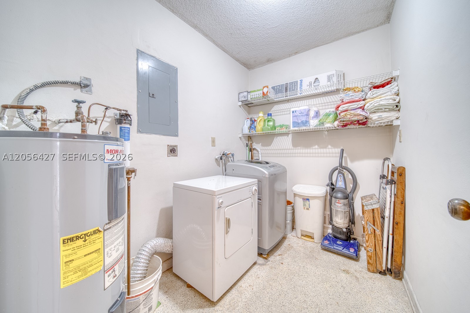 6335 SW 31st St Miami, FL 33155