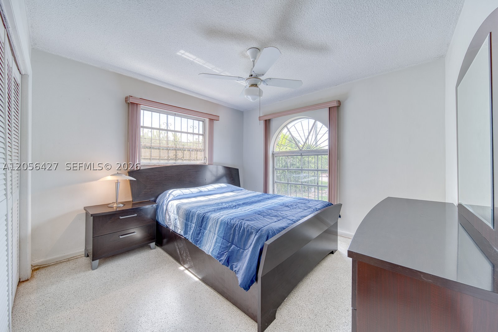 6335 SW 31st St Miami, FL 33155