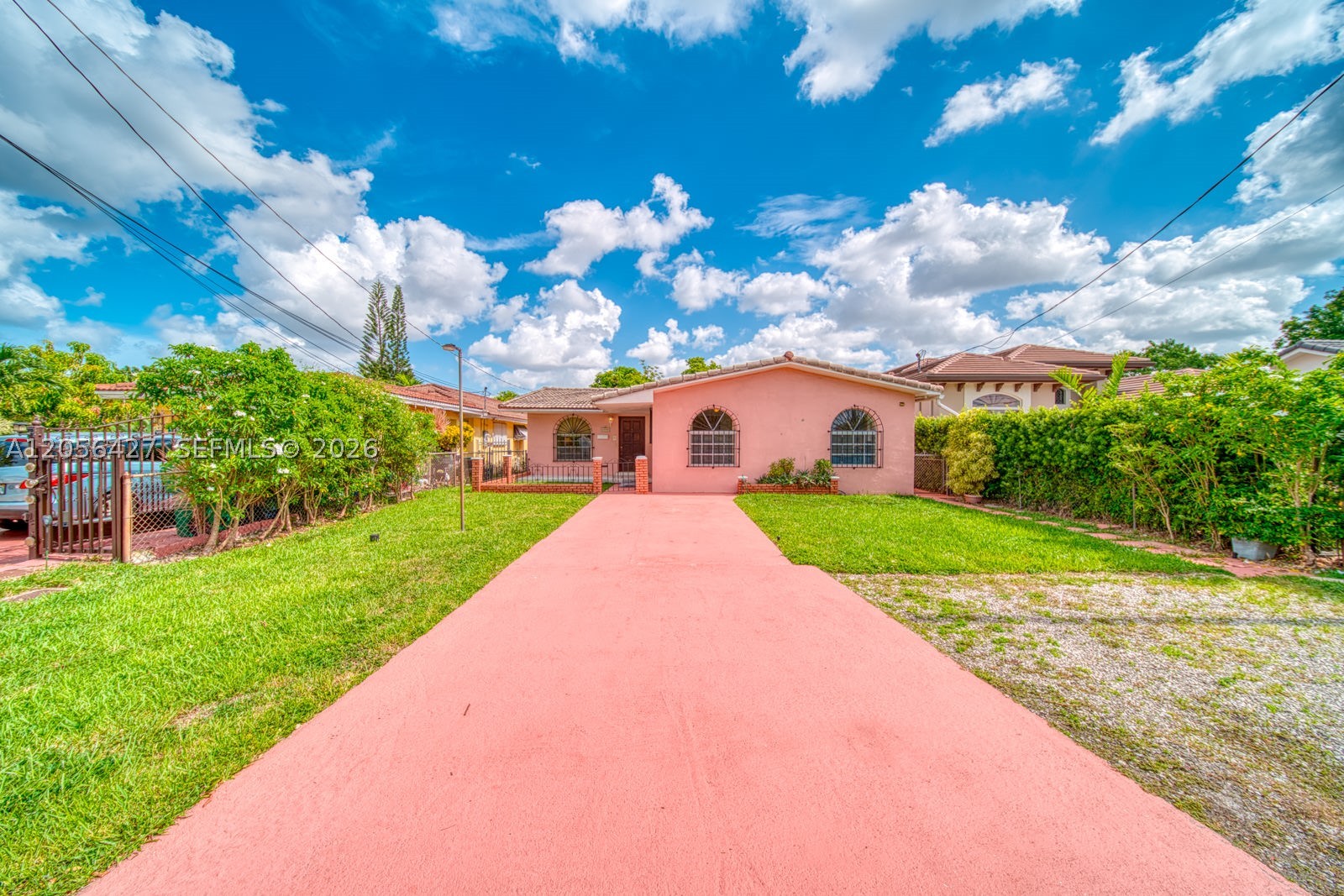 6335 SW 31st St Miami, FL 33155
