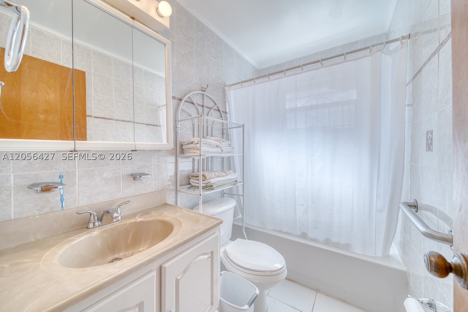 6335 SW 31st St Miami, FL 33155