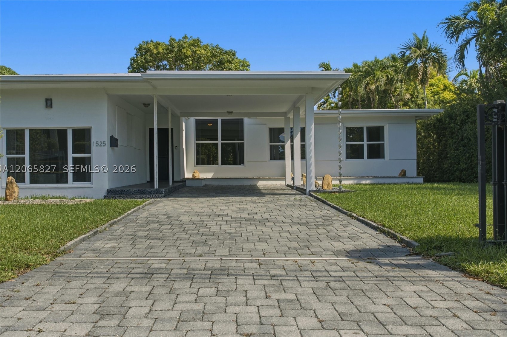 1525 Calais Dr Miami Beach, FL 33141