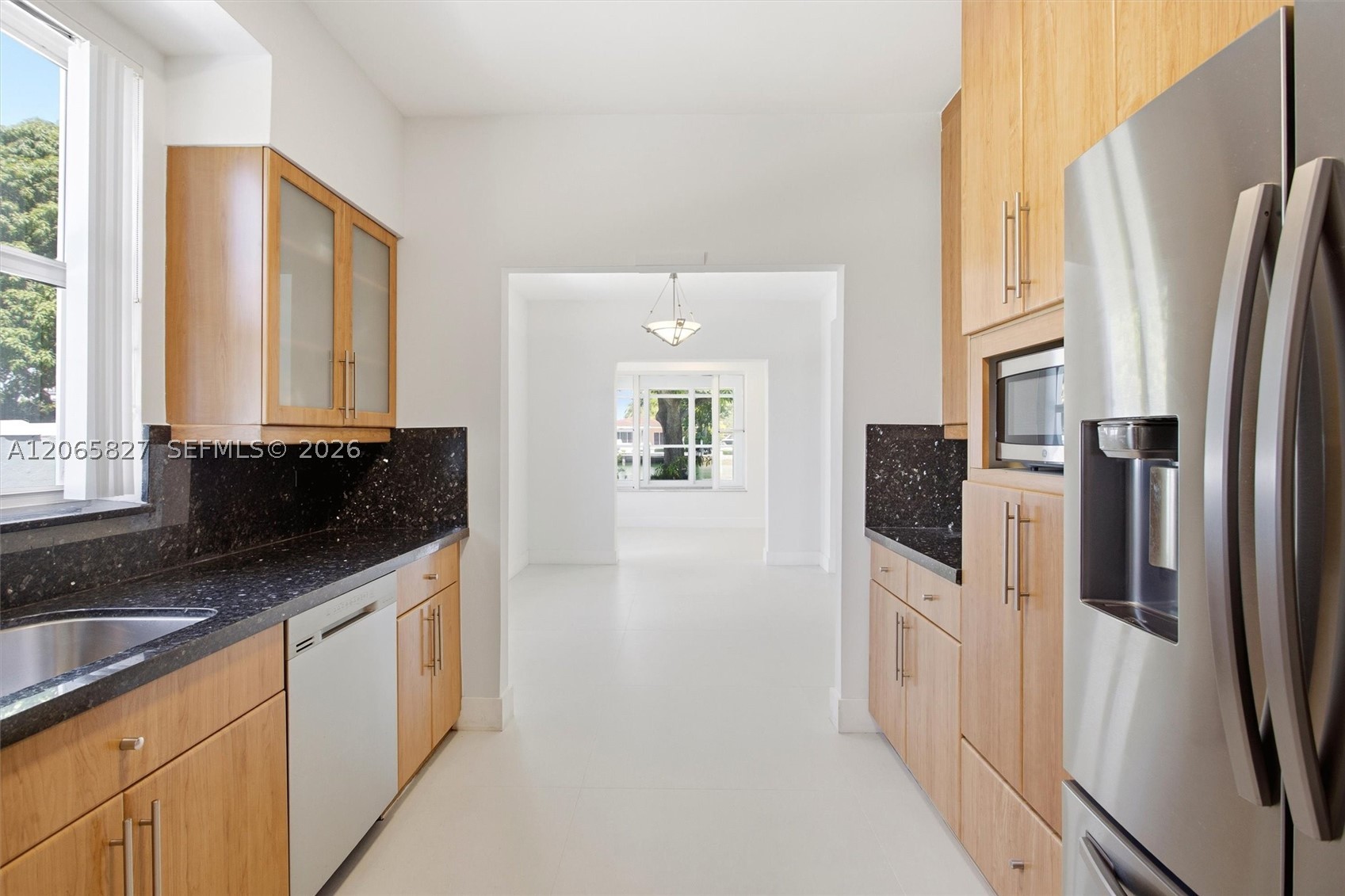 1525 Calais Dr Miami Beach, FL 33141