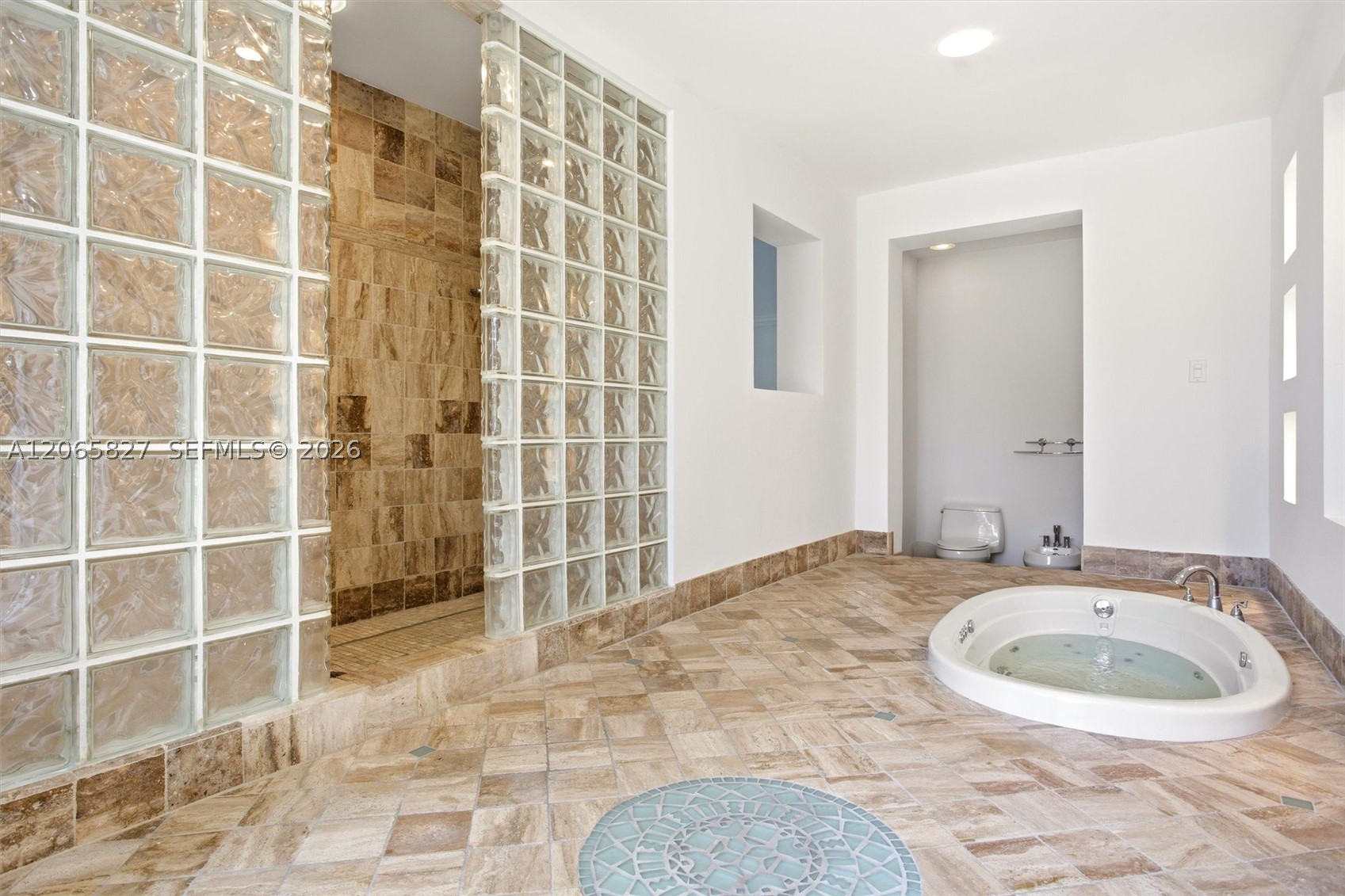 1525 Calais Dr Miami Beach, FL 33141