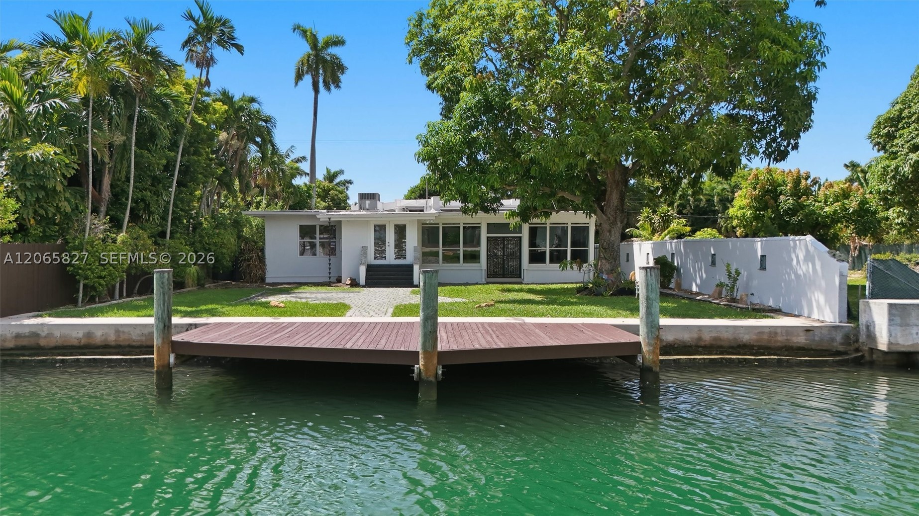 1525 Calais Dr Miami Beach, FL 33141
