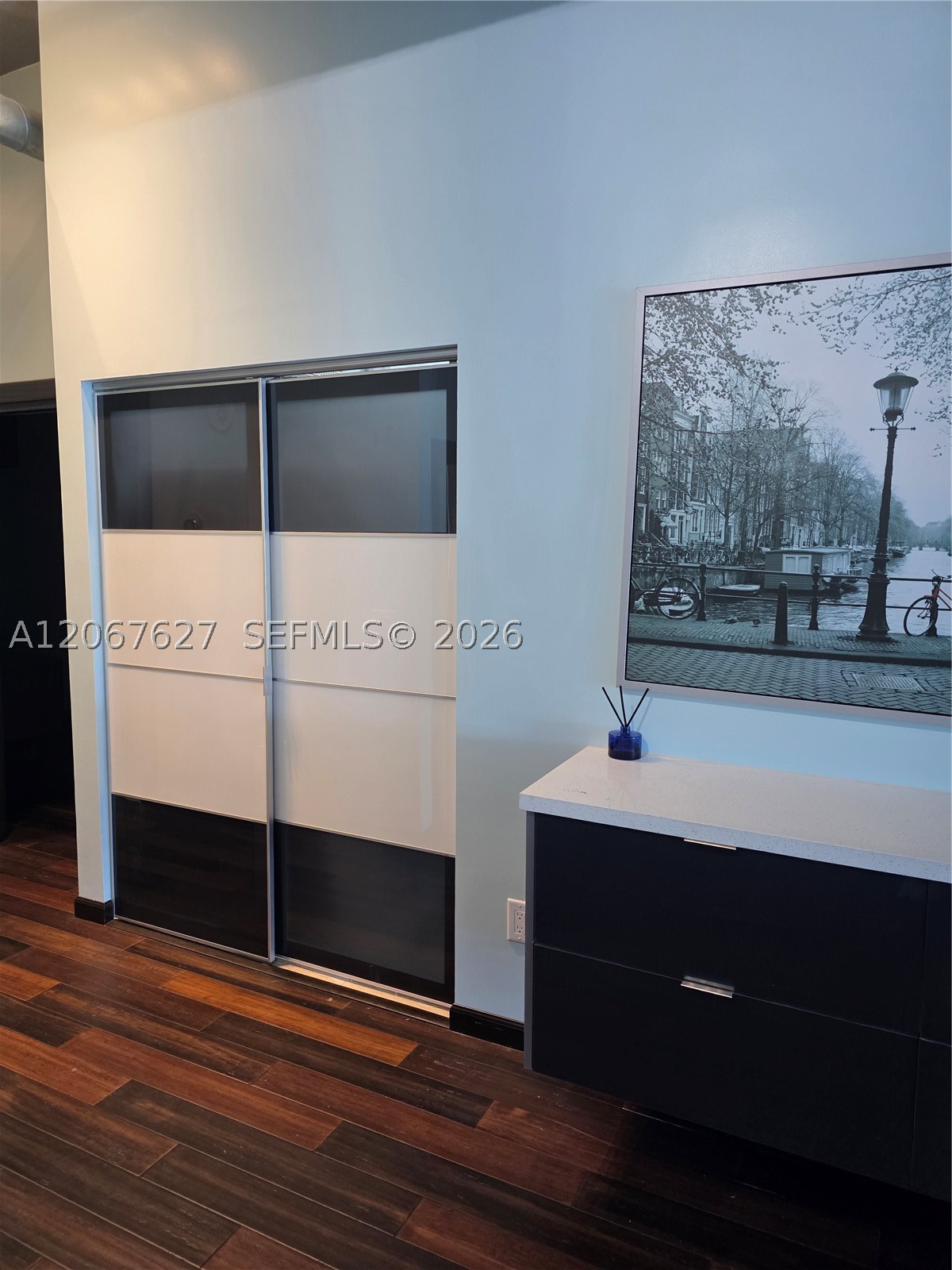 image Uptown Marina Lofts10