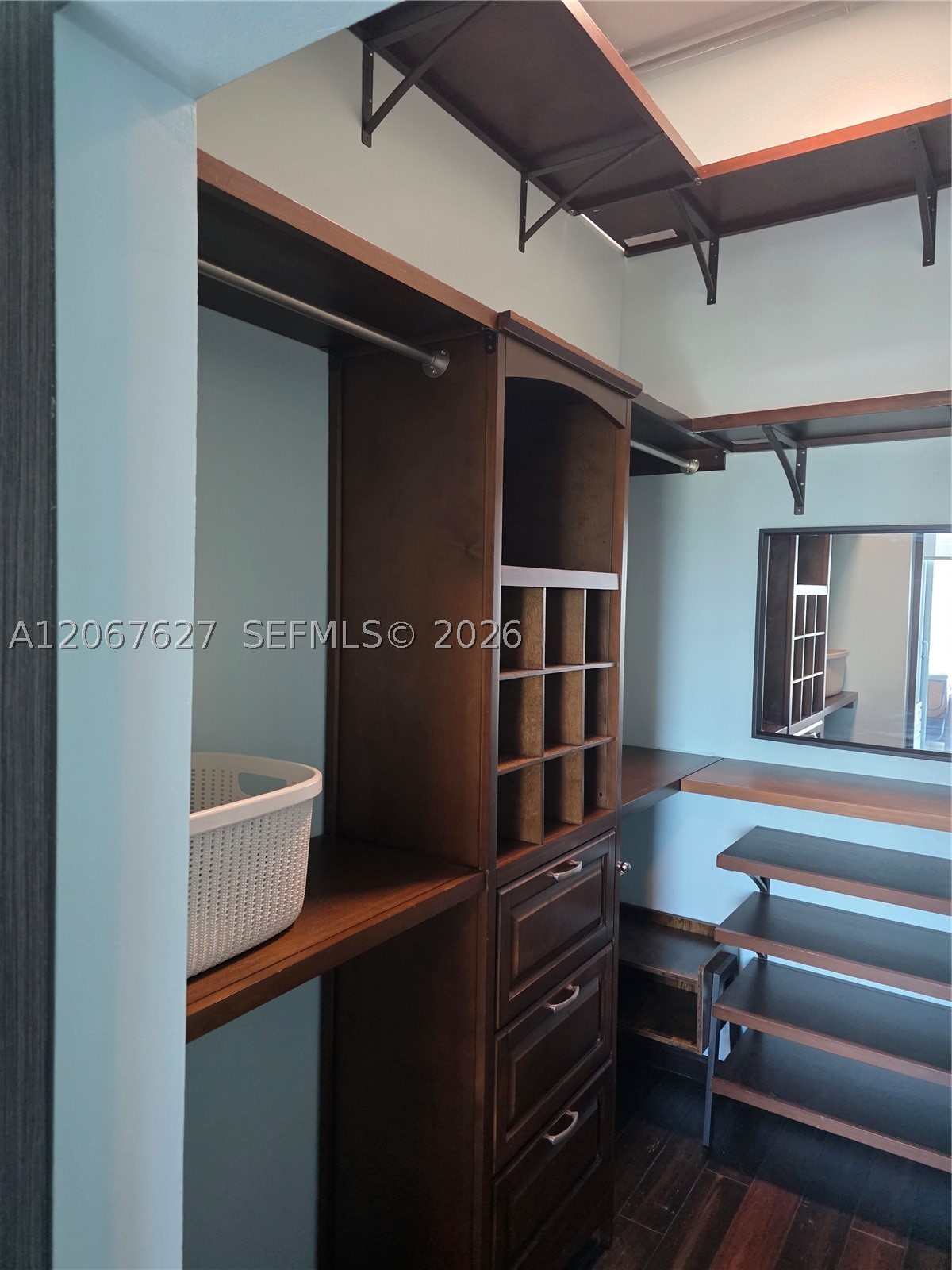 image Uptown Marina Lofts18