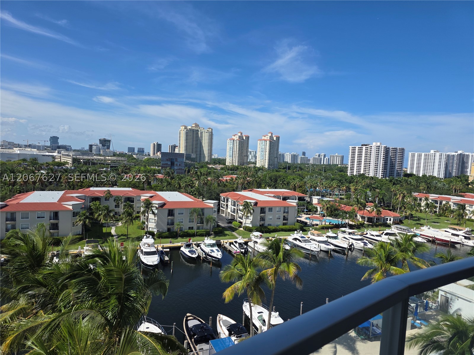 image Uptown Marina Lofts1
