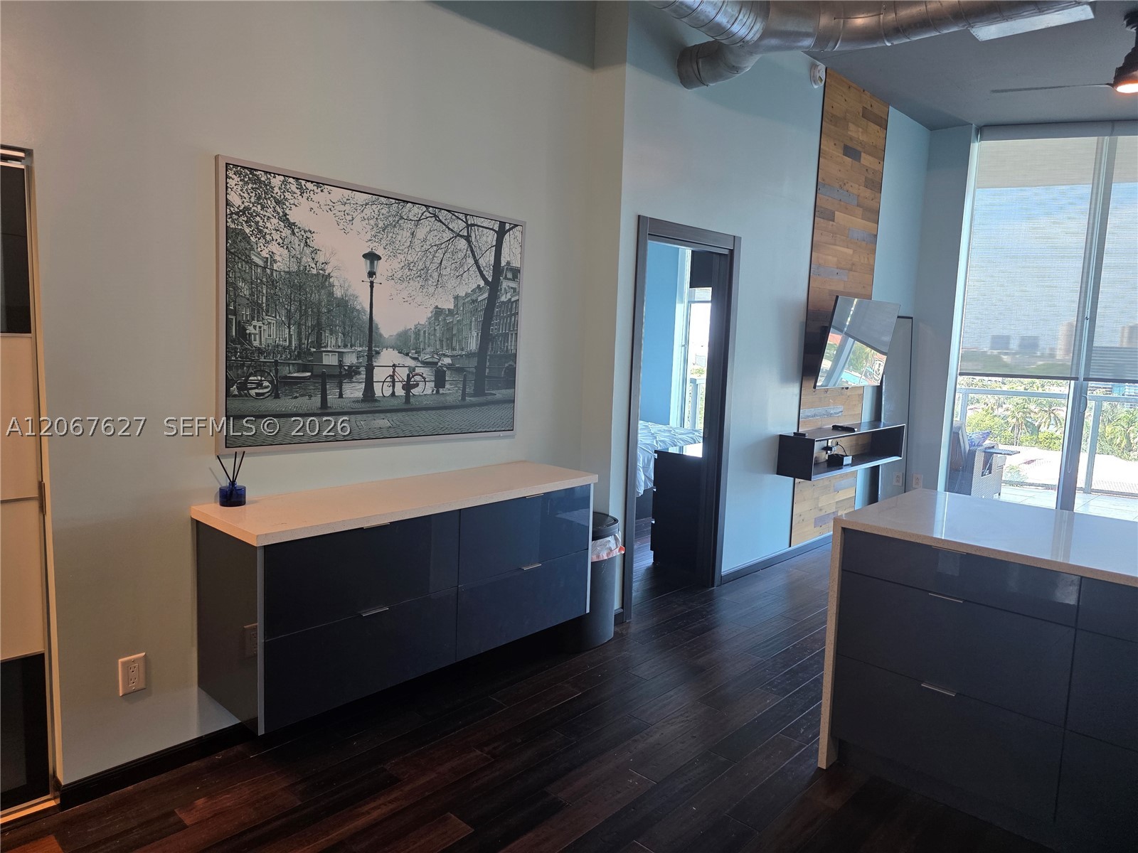 image Uptown Marina Lofts6