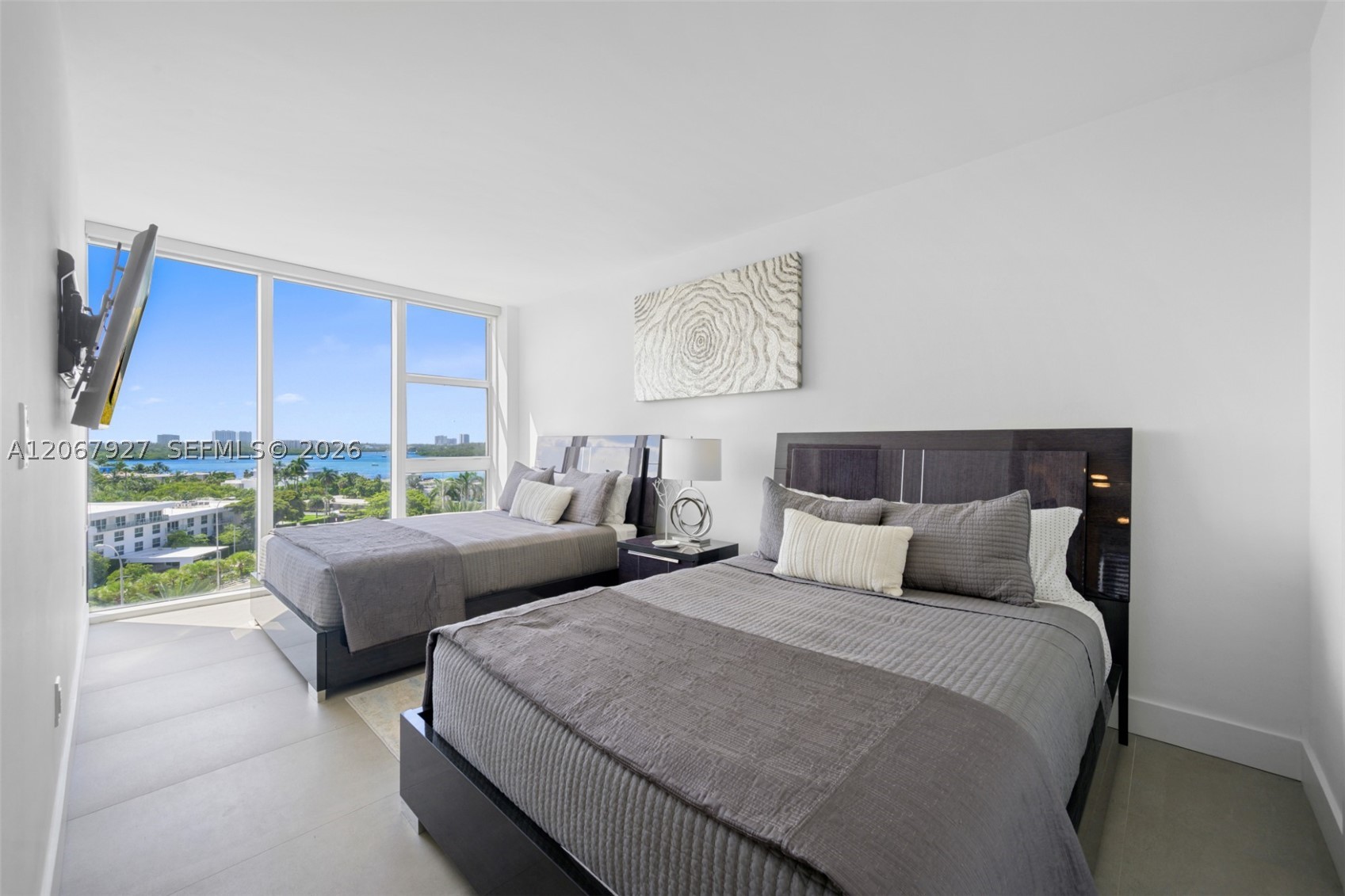 image Harbour House18