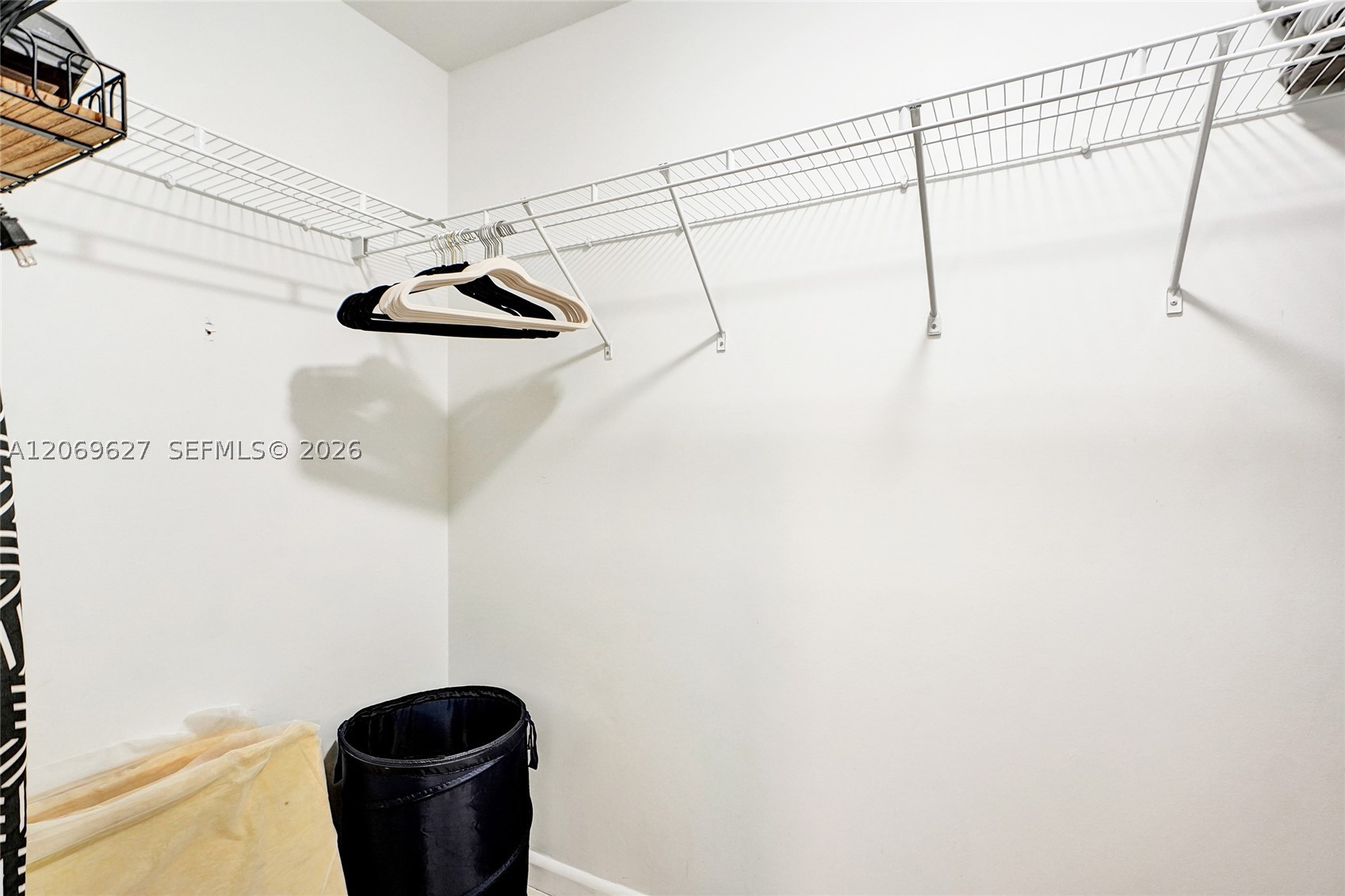 image Midblock31