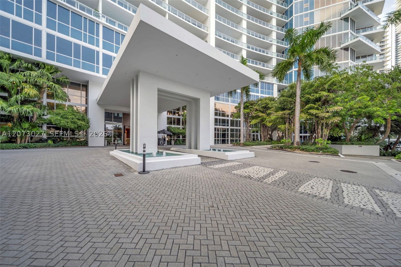 2020 N Bayshore Dr #708 Miami, FL 33137