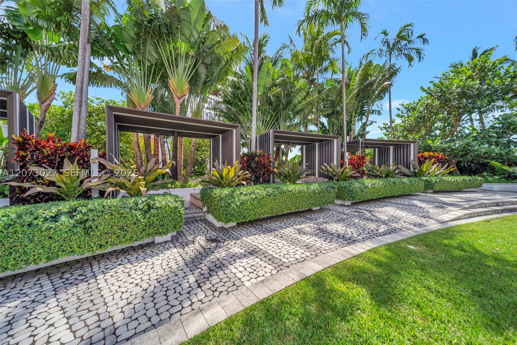 2020 N Bayshore Dr #708 Miami, FL 33137