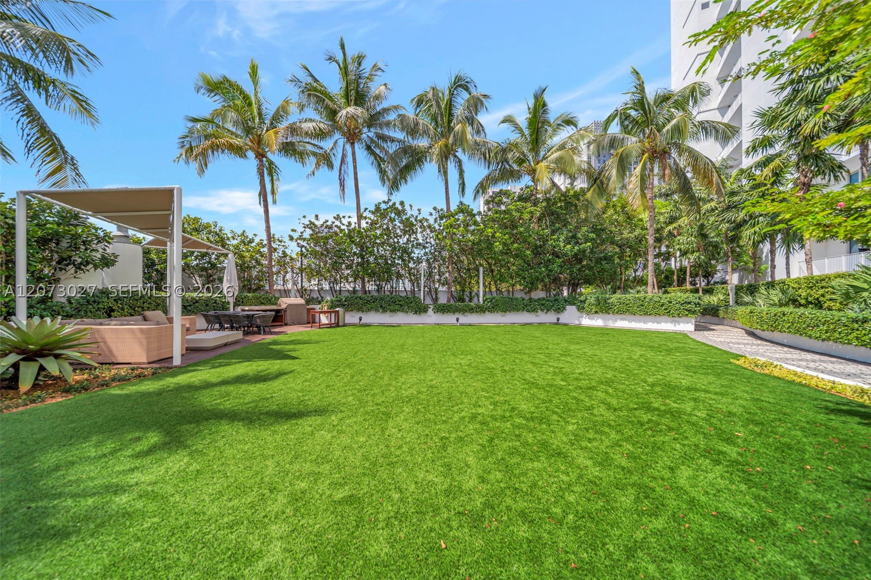 2020 N Bayshore Dr #708 Miami, FL 33137