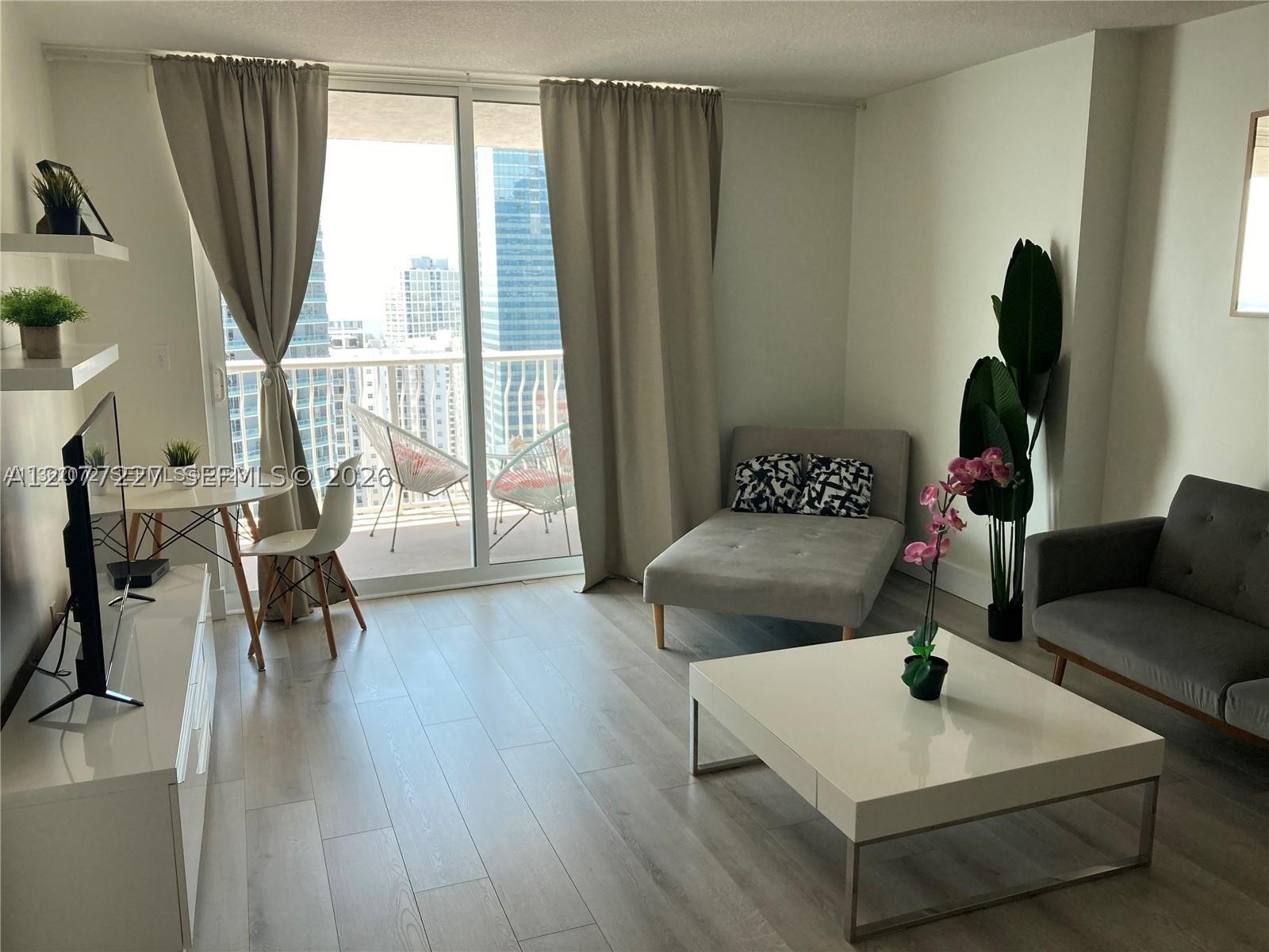 image The Club at Brickell Bay3