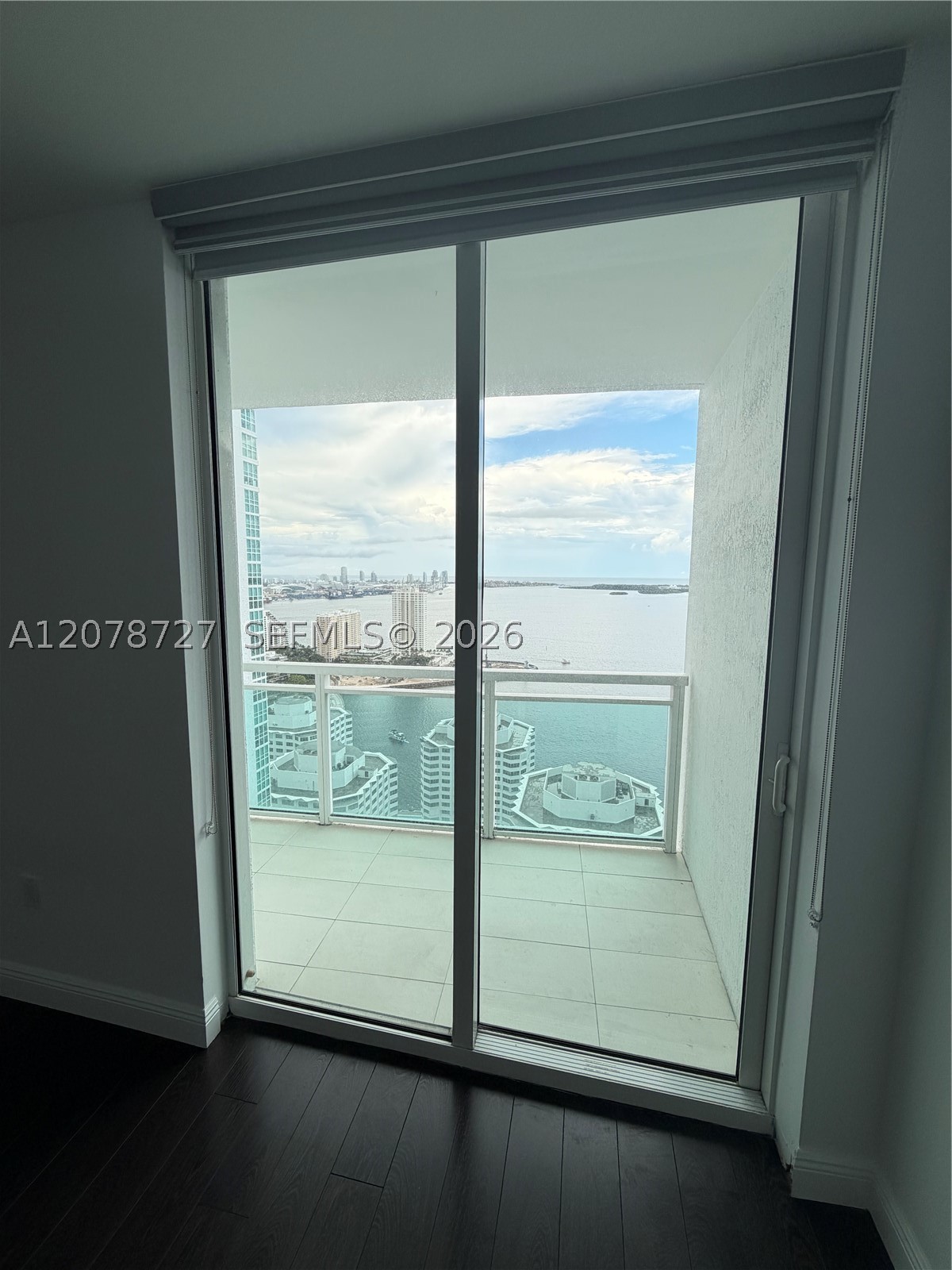 image The Plaza on Brickell West4