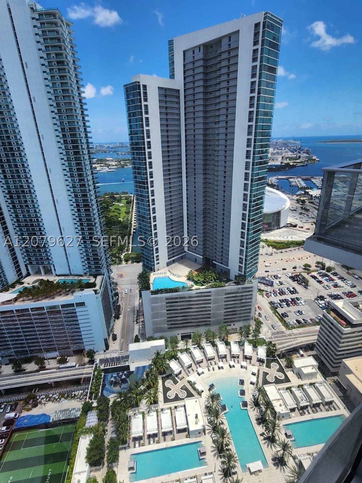 851 NE 1st Ave #3801 Miami, FL 33132