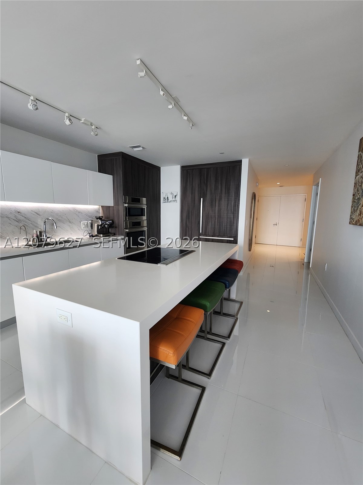 851 NE 1st Ave #3801 Miami, FL 33132
