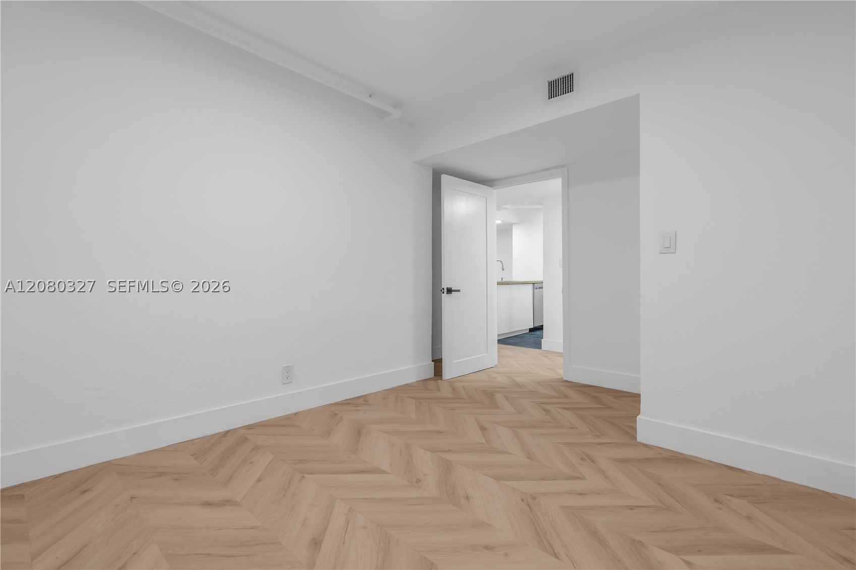 1717 N Bayshore Dr #A-1541 Miami, FL 33132
