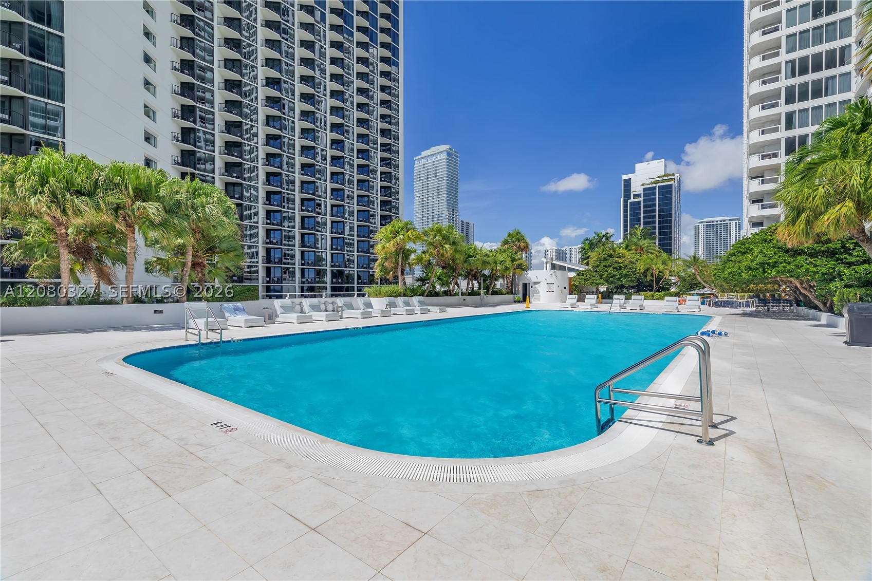 1717 N Bayshore Dr #A-1541 Miami, FL 33132
