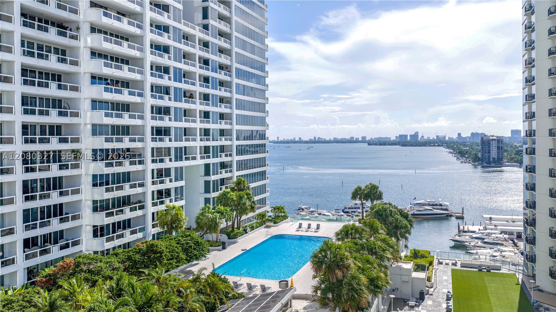 1717 N Bayshore Dr #A-1541 Miami, FL 33132