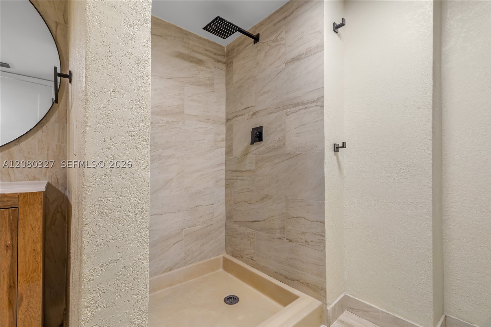 1717 N Bayshore Dr #A-1541 Miami, FL 33132