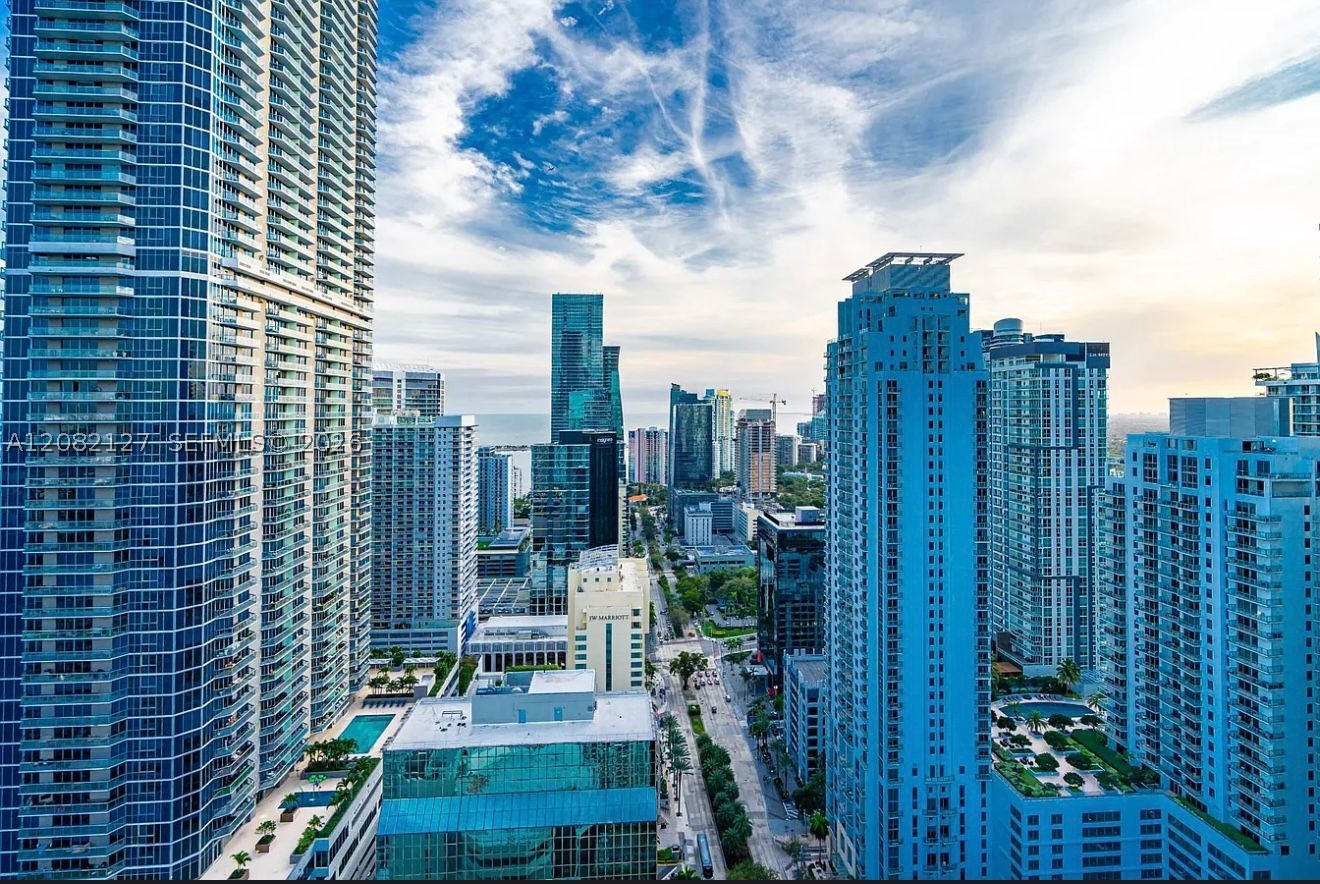 image The Plaza on Brickell West2