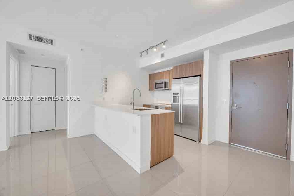 image Cassa Brickell4