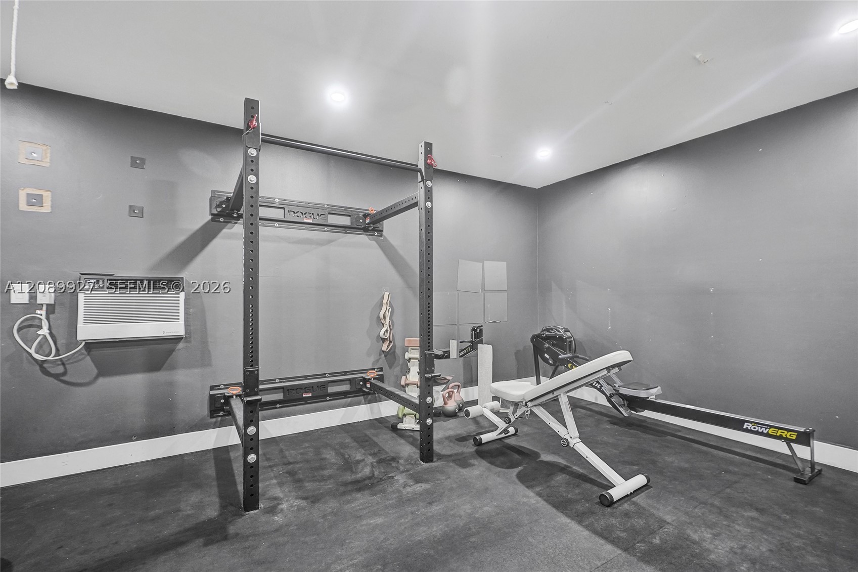 2360 Tigertail Ave Miami, FL 33133
